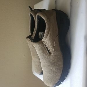Ladies Red Head Shoes